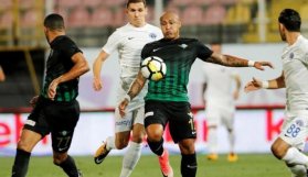 Trabzonspor'un rakibi çalışmaya başladı