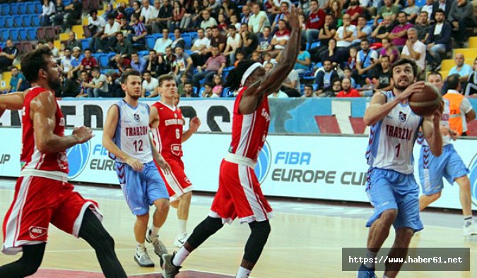 Trabzonspor Beşiktaş'ı bekliyor