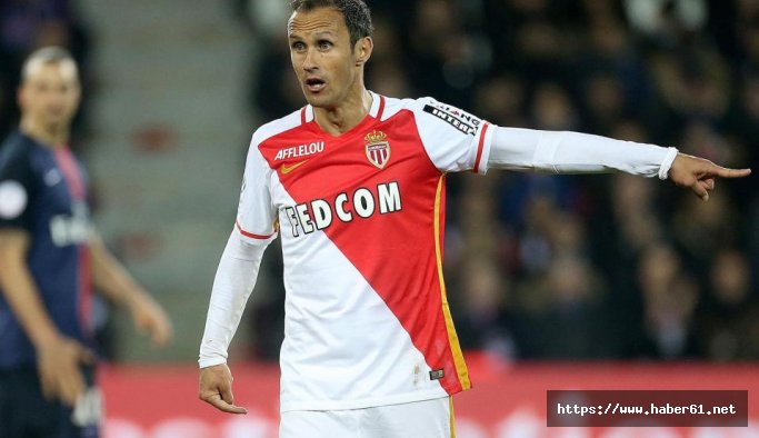 Ünlü futbolcuya hapis şoku