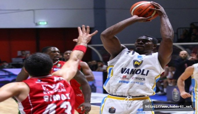 Trabzonspor transfer etti ama getiremiyor