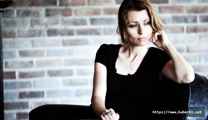 Yazar Elif Şafak, Biseksüel olduğunu itiraf etti