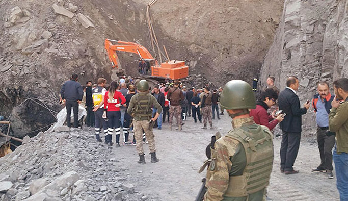 Kömür ocağında göçük! Ölü sayısı artıyor