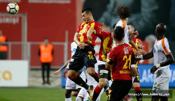 Göztepe'de gol düellosundan kazanan çıkmadı