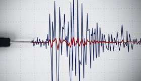 Komşu ülke depremle sallandı