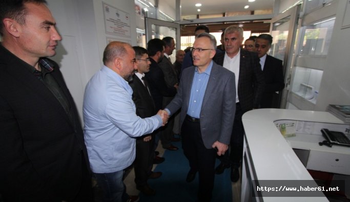 Maliye Bakanı Ağbal’dan Bayburt Belediyesi’ne ziyaret