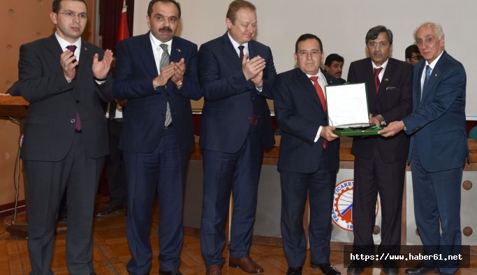 Pakistanlı Bakan Trabzon'da