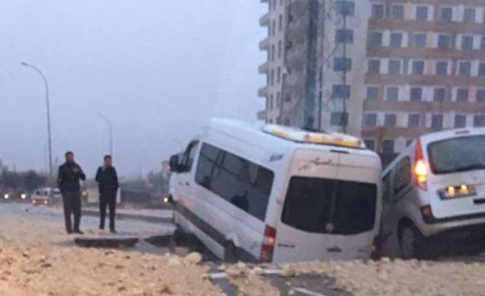 Gaziantep'de yol çöktü!