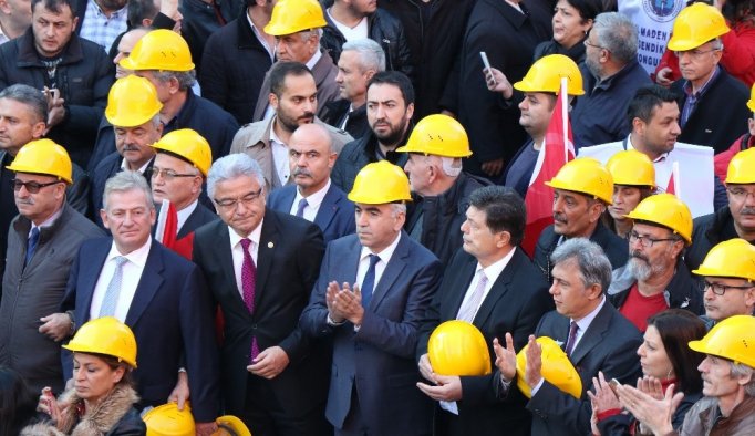 Madencilerden torba yasa tepkisi