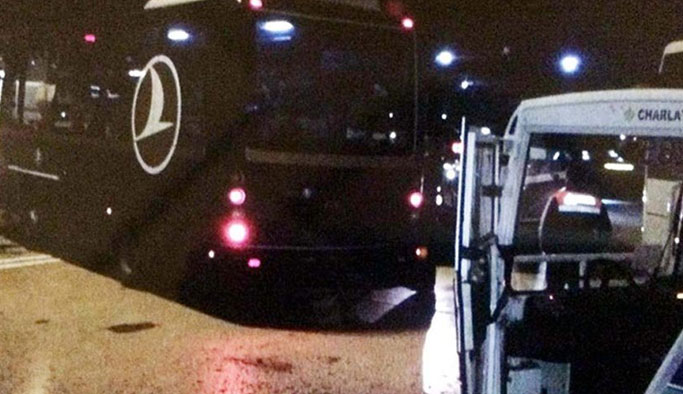 Atatürk Havalimanı apronunda kaza: 4 yaralı