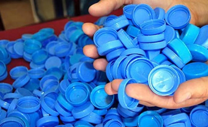 Ortaokul öğrencilerinden örnek davranış!