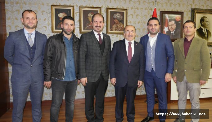 Gümrükçüoğlu, Genç Girişimcileri ağırladı