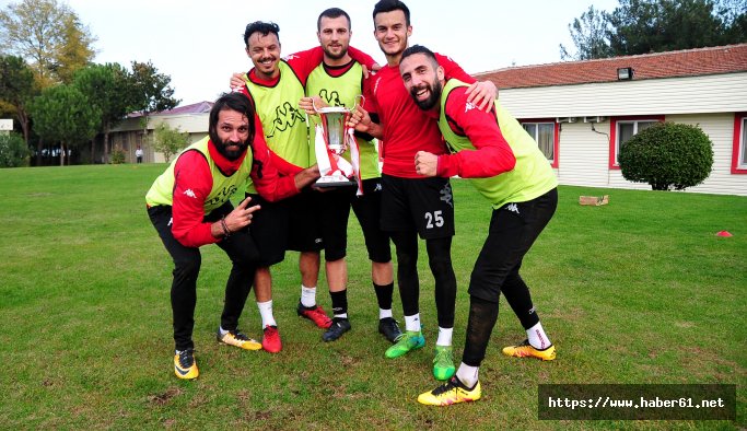 Samsunspor’da kazanan oyunculara kupa sürprizi 