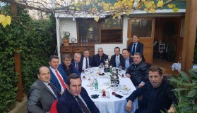 Trabzonlulardan Şenol Güneş'e ziyaret