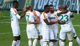 Alanya Malatya'yı devirdi