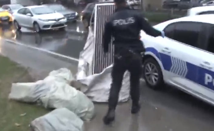 Mazgalları çalan hırsız suçüstü yakalandı!