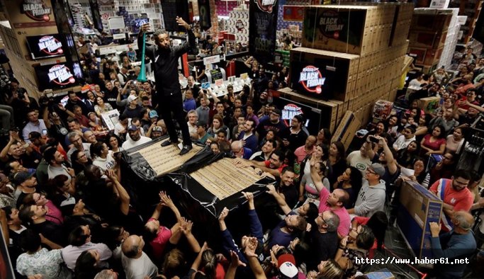 "Kara Cuma" satışları başladı