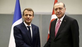 Erdoğan, Macron ile görüştü