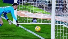 Messi'nin bariz golü sayılmadı!