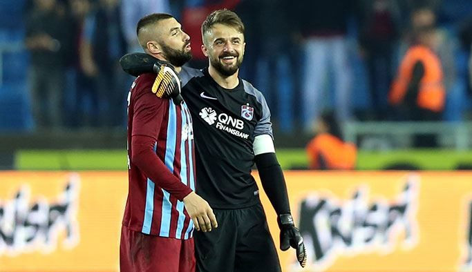 Onur, G.saray iddialarına böyle yanıt verdi; Futbolu bırakırım...