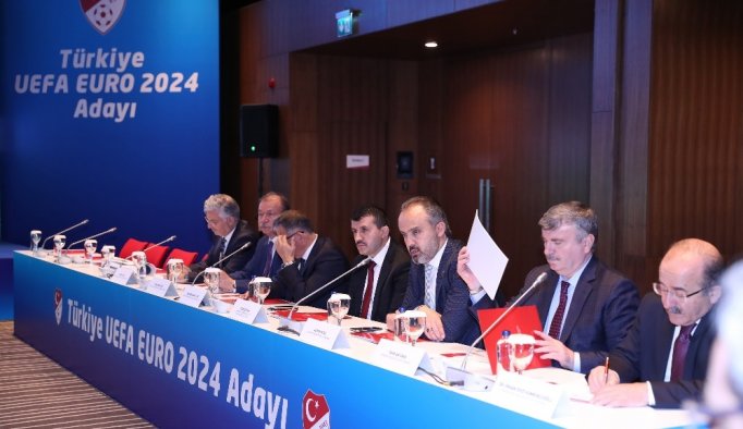 “Trabzon, EURO 2024 Avrupa Futbol Şampiyonası’nın öne çıkan şehri olur”