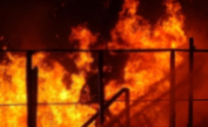 Hindistan'da korkutan yangın!