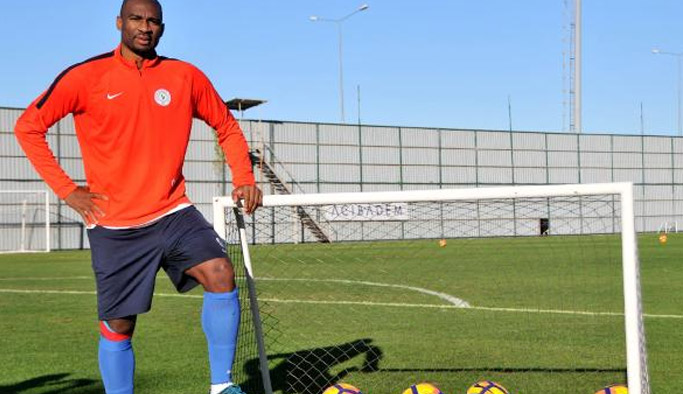 Kweuke 57. golünü attı