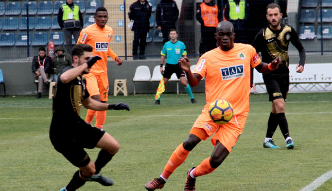 Osmanlıspor Alanyaspor'a fark attı