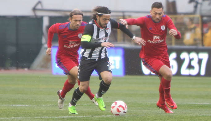 Manisa Altınordu'ya mağlup oldu