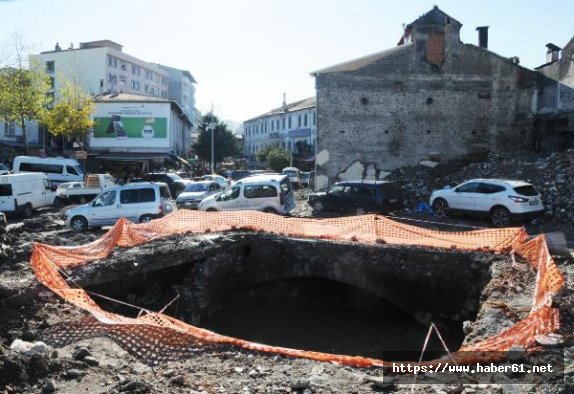 Trabzon'da yıkımdan tarihi köprü çıktı!