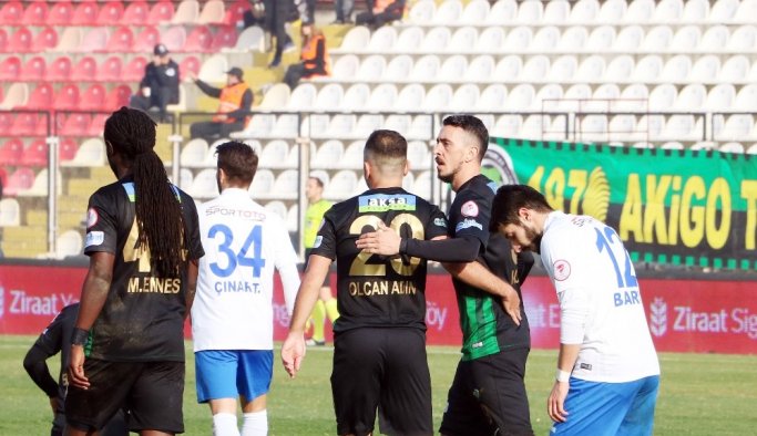 Akhisarspor kupada turladı
