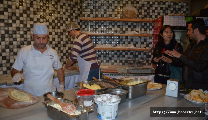 Çinliler Görele pidesini çok sevdi