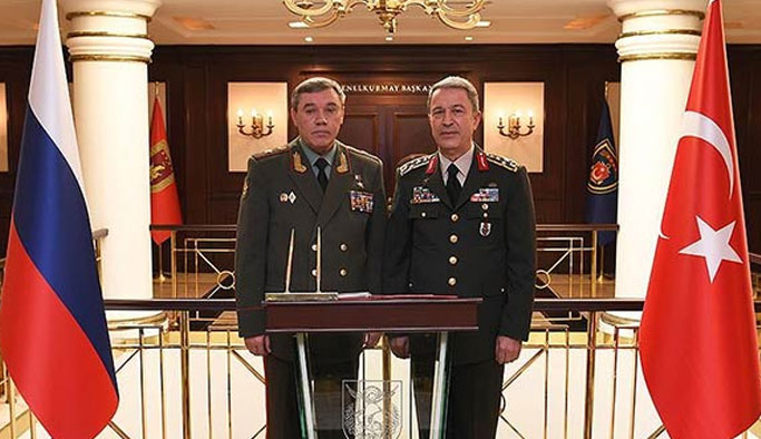 Hulusi Akar Rus mevkidaşıyla görüştü