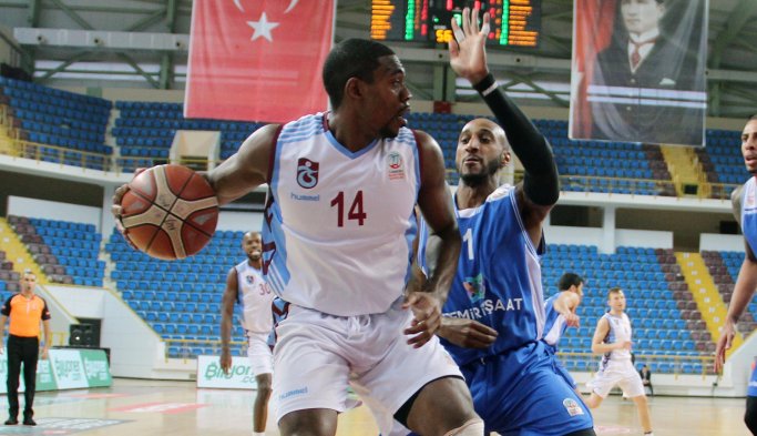 Trabzonspor aradığı morali bulamadı