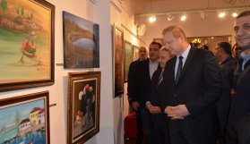 Trabzon'da Plastik Sanatlar Sergisi açıldı