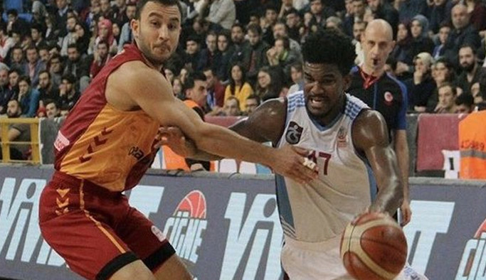 Tehdit edilen oyuncu hakkında Trabzonspor’dan açıklama