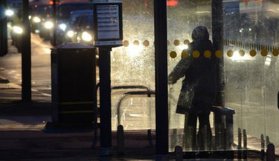 Otobüs durağında cinsel saldırı!