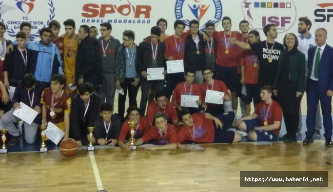 Trabzon'da genç dev adamlar