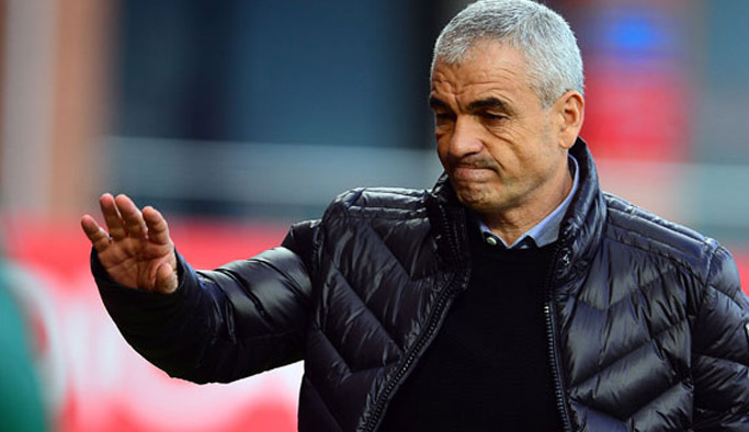 Çalımbay'dan o futbolculara rest!