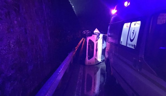 Çaykara yolunda trafik kazası