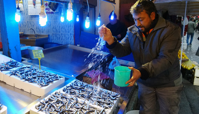 Karadenizliler doyasıya hamsi yiyemedi