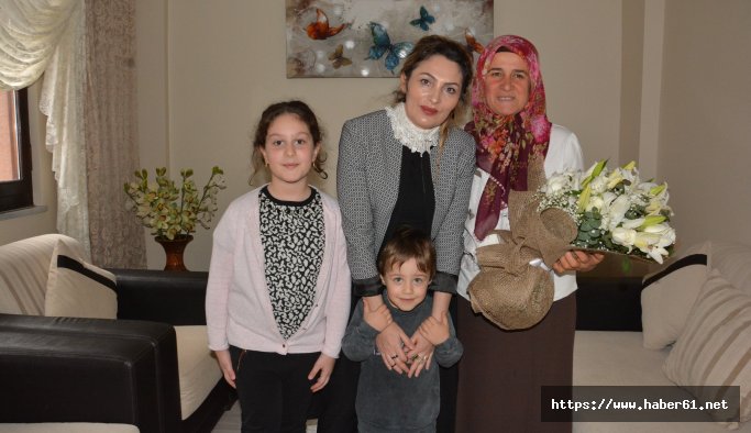 Gönül elçileri şehit ailesinin yanında