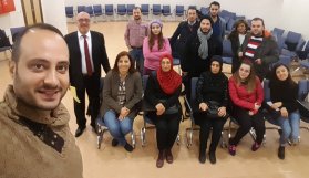 Trabzon'da gazetecilere web eğitimi