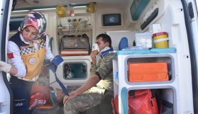 Askerlerin aracı Tırla çarpıştı: 7 asker yaralı