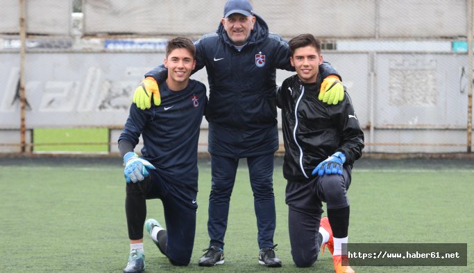 İkiz kardeşler rakip kalelerde!