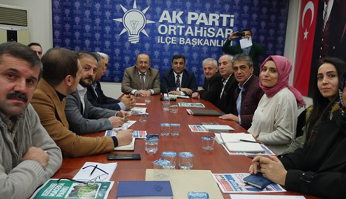 Başkan Gümrükçüoğlu Ortahisar teşkilatı ile buluştu