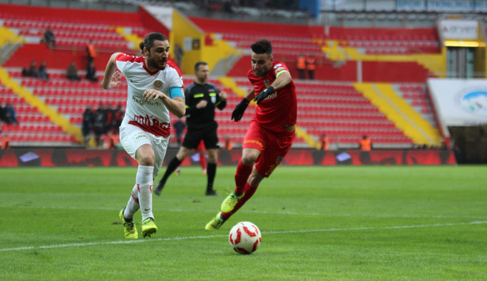 Kayserispor Antalyaspor'u geçti