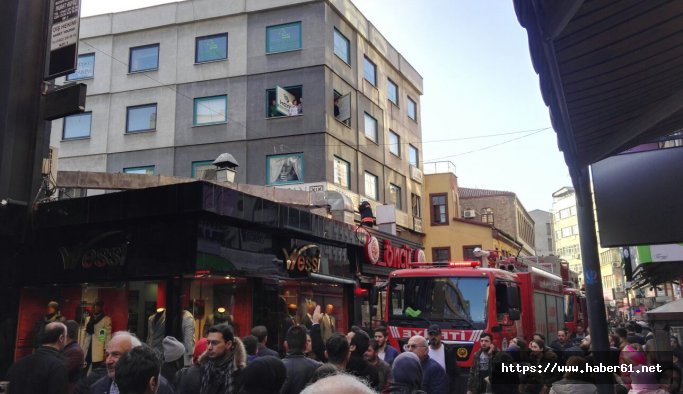 Uzun sokakta yangın paniği!