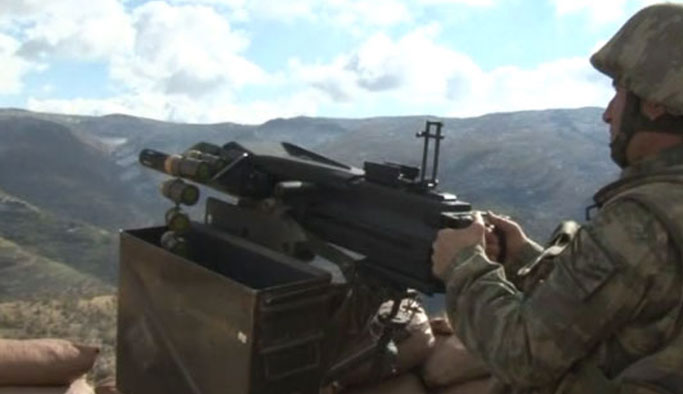 Kuzey Irak'ta PKK saldırısı : 3 asker yaralı