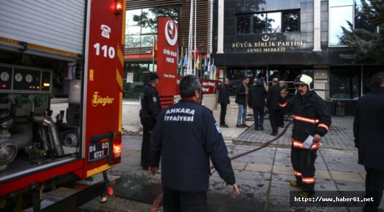 Büyük Birlik Partisi binasında yangın!