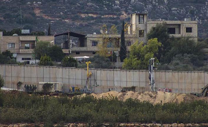 İsrail Lübnan sınırındaki tüneli patlattı!